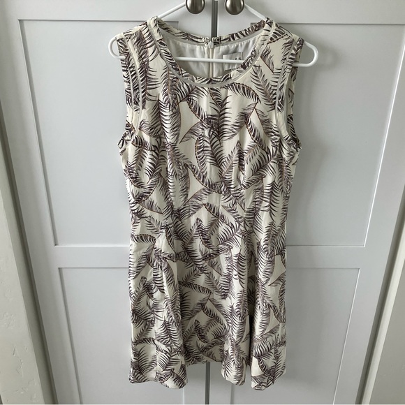 Reiss Dresses & Skirts - Reiss Elegant Cream and Brown Leaf Print Dress